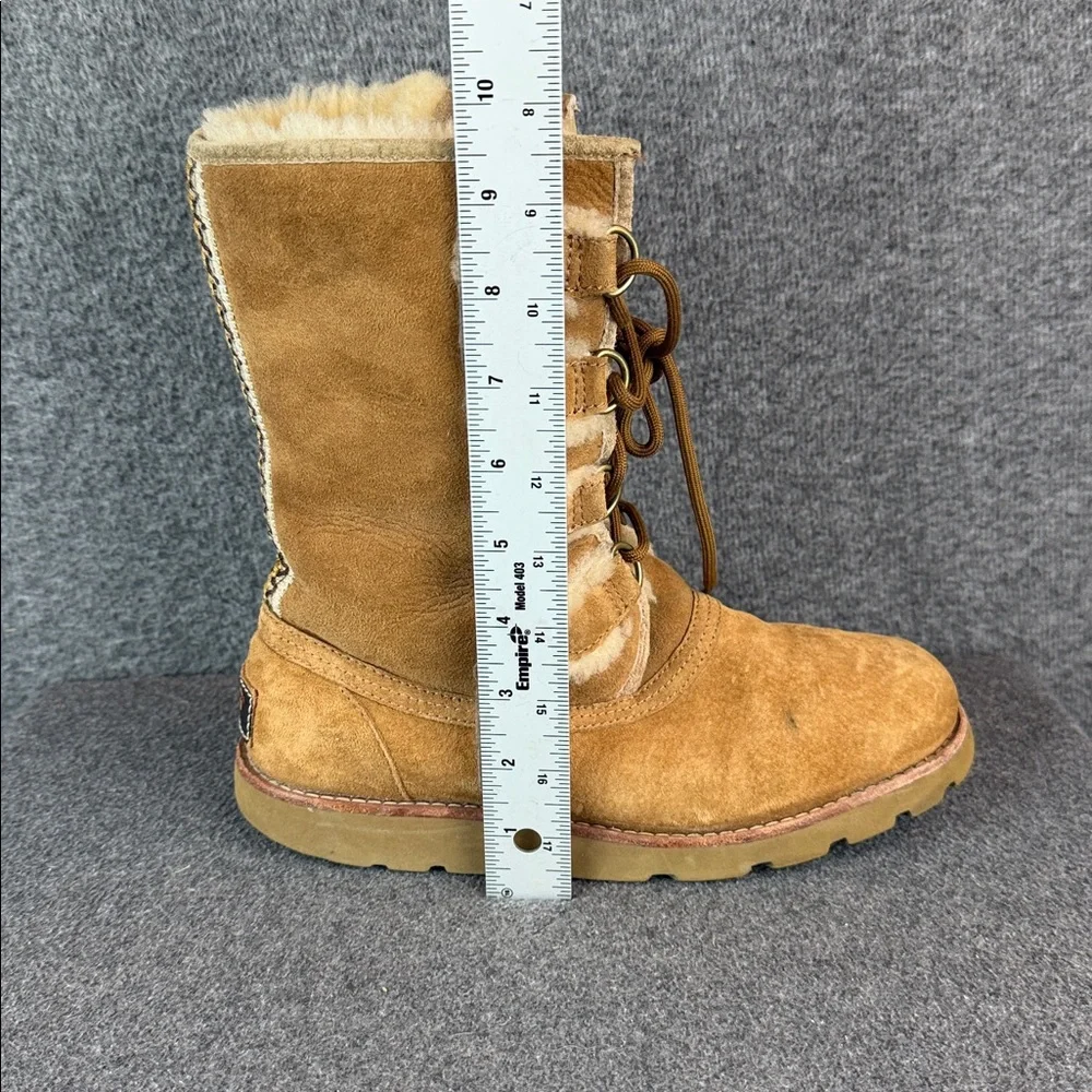 UGG Romney Women's Brown Shearling Lace-Up Boots Size 7‎